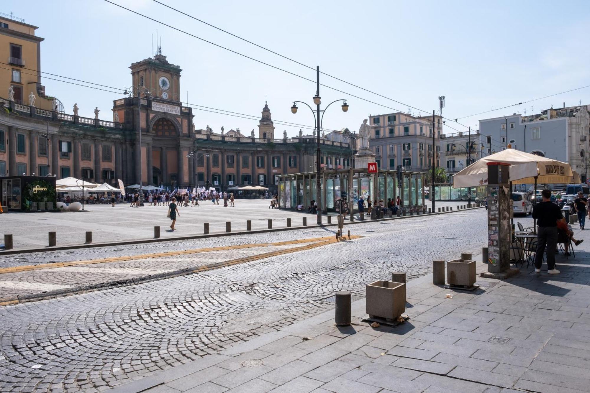 Colibri A Piazza Dante Apartment Naples Exterior photo