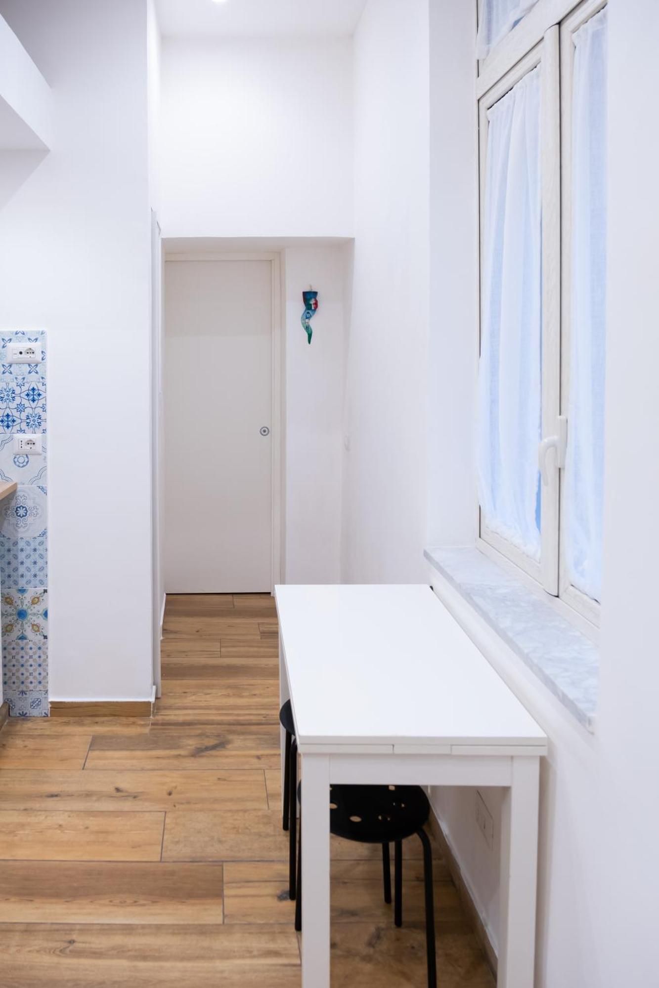 Colibri A Piazza Dante Apartment Naples Exterior photo